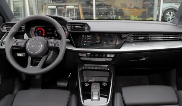 奧迪a3安全性能怎么樣 獲歐洲NCAP五星評級(氣囊全方位包裹)