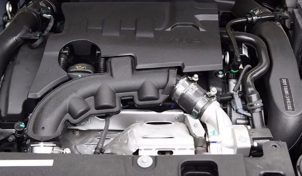 標致508是什么變速箱 采用兩種變速箱（6AT和8AT）