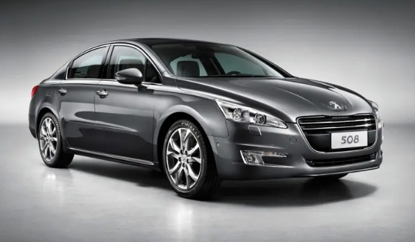 標致508性能怎么樣 車身尺寸較大（主被動安全裝備高級）