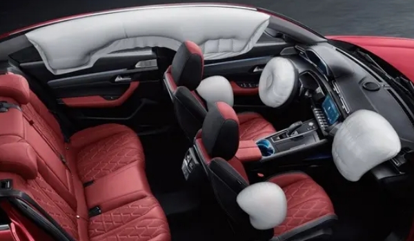 標(biāo)致508安全性能怎么樣 車身剛性底盤牢固(安全系統(tǒng)豐富)