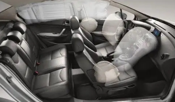 標致408性能怎么樣 動力性能充沛（主被動安全防護優秀）