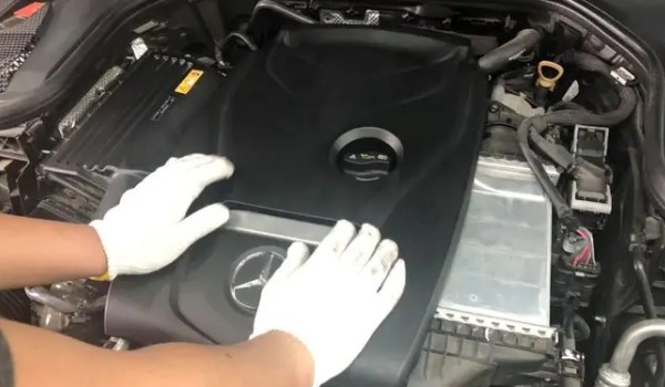 奔馳e級大保養項目和價格 大保養一次6000元(一共8個項目)