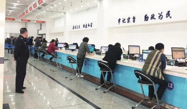 c1駕駛證6年到期怎么換 可以提前/推遲多久更換(九十天/三個月)