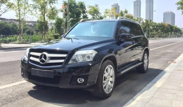 奔馳suv全部車型價格 在售的、停售的車型共有29款(最低報價27萬起)