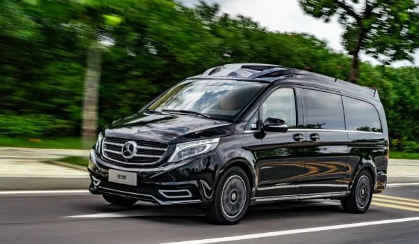 梅賽德斯奔馳商務車七座報價 奔馳商務車v級46萬元一輛