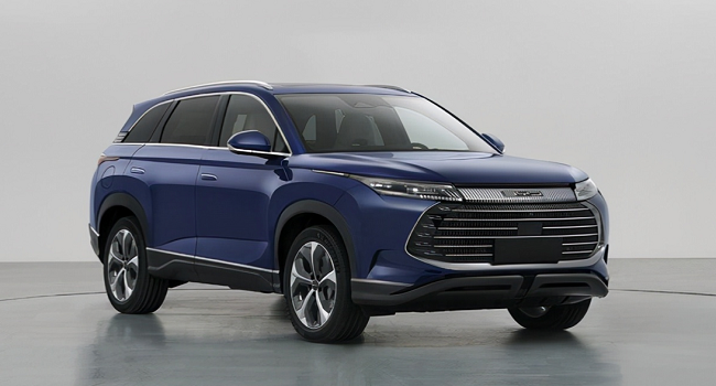 比亞迪護衛艦07和唐DMi區別，車身大小和座位布局略有差別