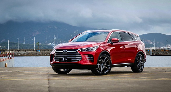 比亞迪護衛艦07和唐DMi區別，車身大小和座位布局略有差別