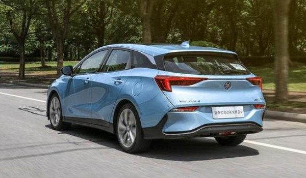 別克微藍6插電混動版參數 采用雙電機輔助(純電續航可達50km)