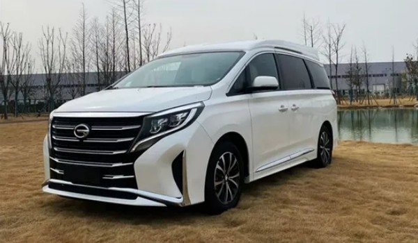 MPV跟轎車哪個(gè)舒服 轎車更加舒適(MPV更加實(shí)用)