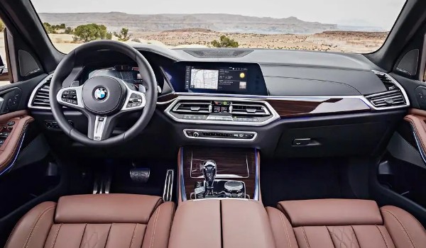 寶馬x5優惠多少萬 沒有優惠活動(分期購買首付18萬)