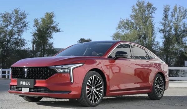 奔騰b70怎么樣值得購買嗎，搭載的動力同級別優秀