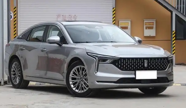 奔騰b70二手車價格,市場最低成交價不到1萬