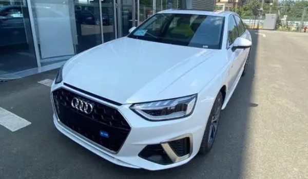 奧迪a4報價及圖片2022款 奧迪a4售價25萬一臺(分期首付7萬)