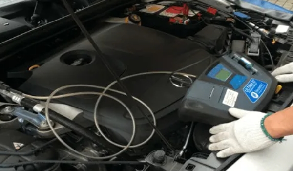 汽車空調有風但不制冷，四個原因三種解決方案