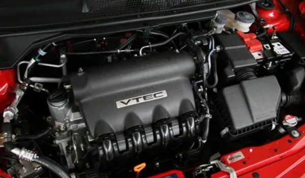 本田飛度的發動機是地球夢發動機嗎 是地球夢發動機(1.5L發動機)