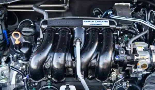 本田飛度的發動機是地球夢發動機嗎 是地球夢發動機(1.5L發動機)