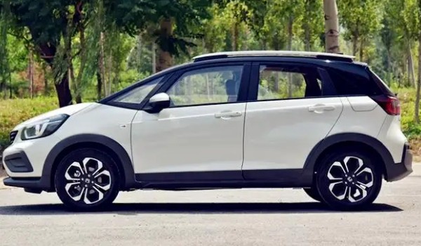 本田飛度是合資車還是國產車 中日合資車(采用CVT無級變速箱)