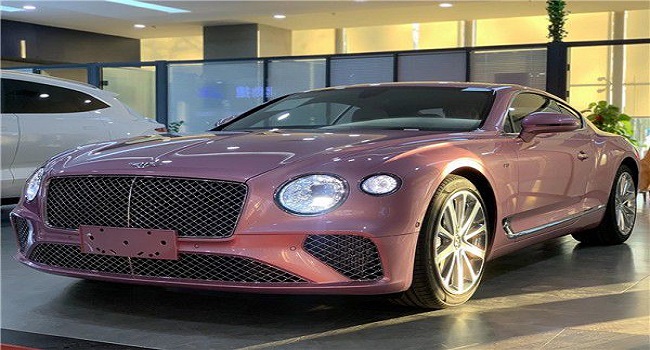 賓利歐陸底盤(pán)升降按鈕咋用，賓利歐陸GT奢華木質(zhì)內(nèi)飾誘惑大