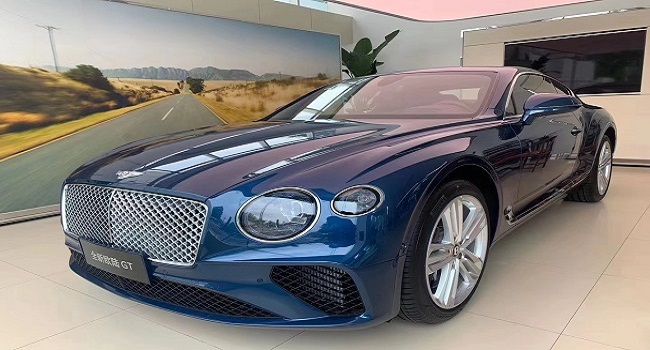 賓利歐陸gt敞篷價(jià)格是很多人幻想一輩子的夢