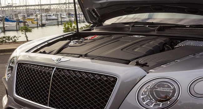 賓利越野車suv報價，新添越長袖版高達240億種內飾組合簡直太牛了