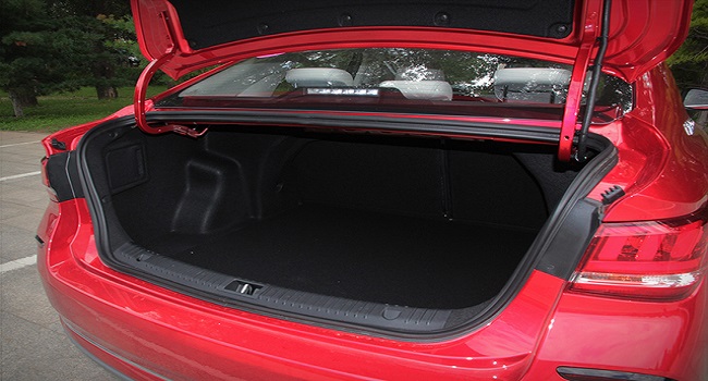 北汽eu5r500網(wǎng)約車版價格,純電動經(jīng)濟(jì)實惠網(wǎng)約車首選