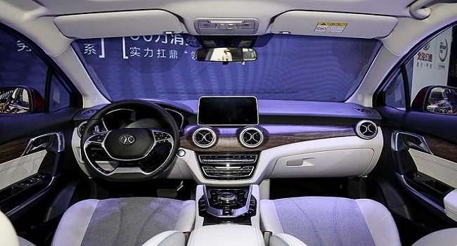 北汽eu5續航多少公里，續航強充電也方便