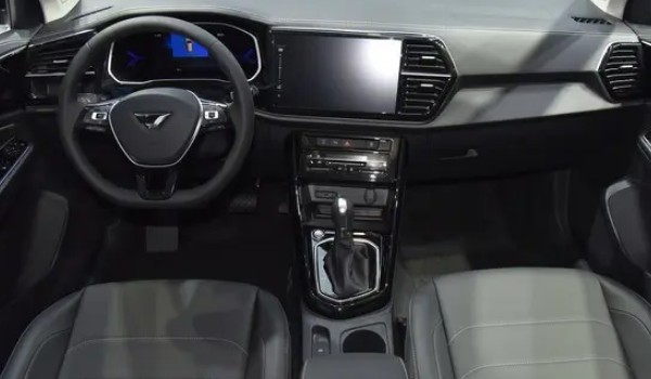 捷達(dá)suv新款vs7圖片價(jià)格 2022款vs7新車售價(jià)10萬(二手8萬)