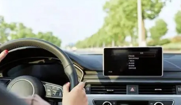 提車有什么風俗講究嗎,各地風俗不同（放鞭炮/系紅繩/擺掛件等）