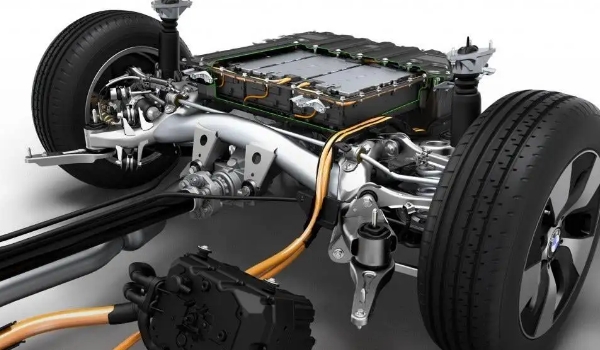 插電混動好還是油電混動好，插電混動油耗更低（油電混動更便利）