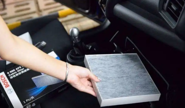 汽車空調怎么使用正確方法 操作十分的簡單（夏季常用功能）