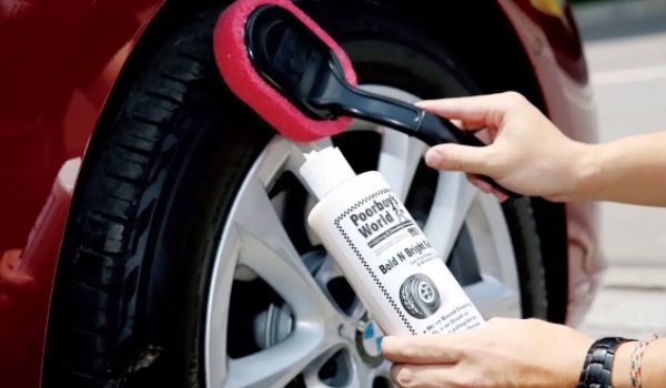 防爆胎和普通的輪胎有什么區別 在爆胎后有所區別（防爆胎更安全）