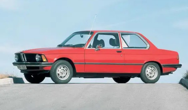 寶馬3系歷史車型回顧 共有七代歷史車型(第一代1975年生產)