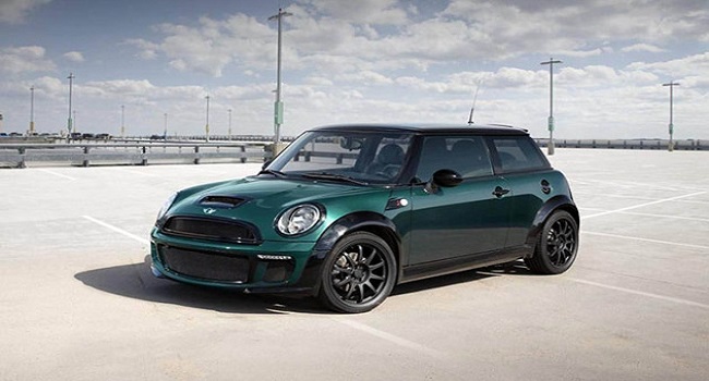 開寶馬mini的女孩都是什么人，有氣質有品味的