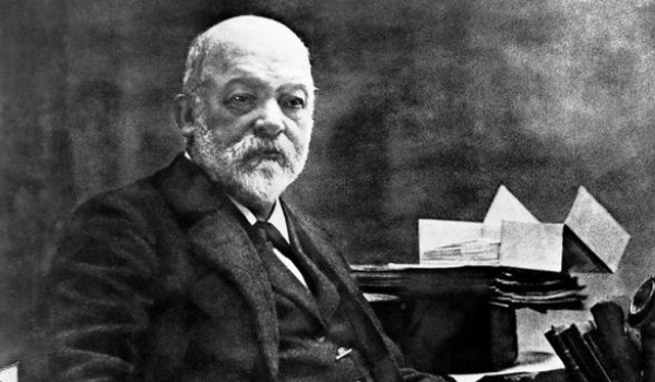 誰被譽(yù)為汽車之父是誰,德國人卡爾·本茨