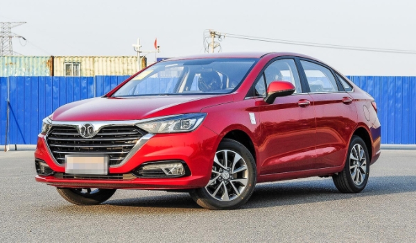 紳寶d50三大件怎么樣 運行穩定 品質不錯(性能穩定的車型)