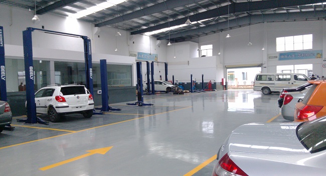 在汽車美容店做學(xué)徒怎么樣，選擇專業(yè)的培訓(xùn)機(jī)構(gòu)更靠譜