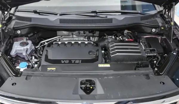 大眾攬境怎么樣?值得購買嗎 車身長達5.1米(搭載2.5T發動機)