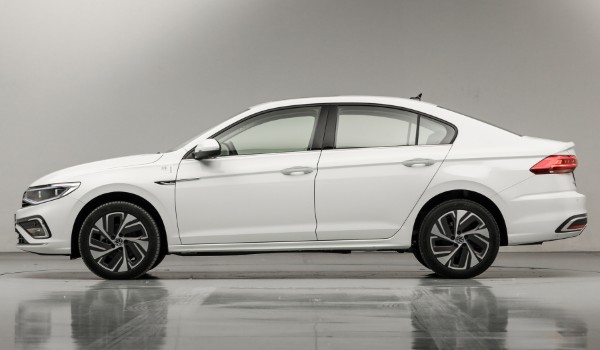 大眾寶來2023款圖片及報價 2023款寶來僅售9萬(分期首付2萬)