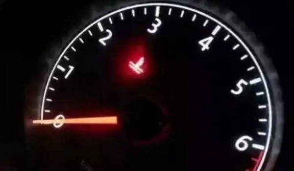 榮威rx5用的是什么發動機 搭載1.5T發動機(最大馬力188匹)