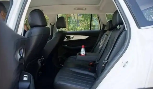 榮威rx5車主真實(shí)口碑，綜合評(píng)價(jià)不錯(cuò)（整體性價(jià)比較高）