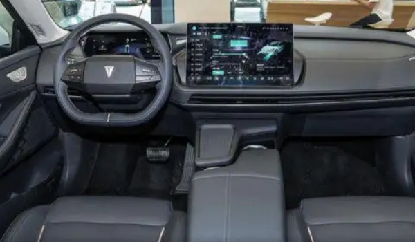 長安深藍(lán)sl03最新消息,上市后廠商報價16萬起