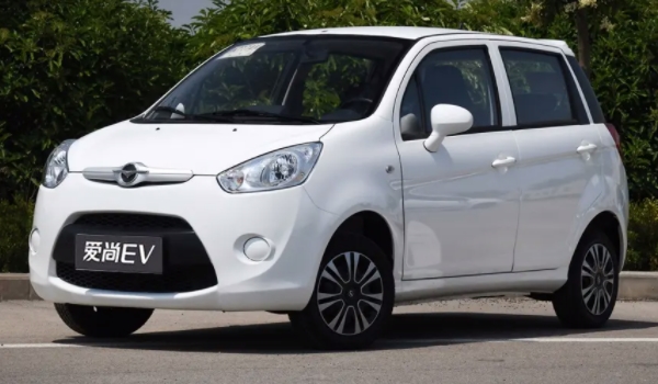 海馬愛尚ev純電動汽車價格 新車指導價格僅售3.98萬元（純電汽車）