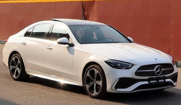 奔馳c級轎車有哪幾款,在售車型共5款(市場售價32萬起)