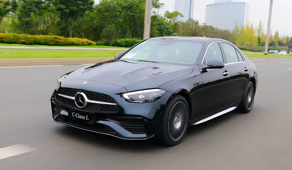 奔馳c級轎車有哪幾款,在售車型共5款(市場售價32萬起)