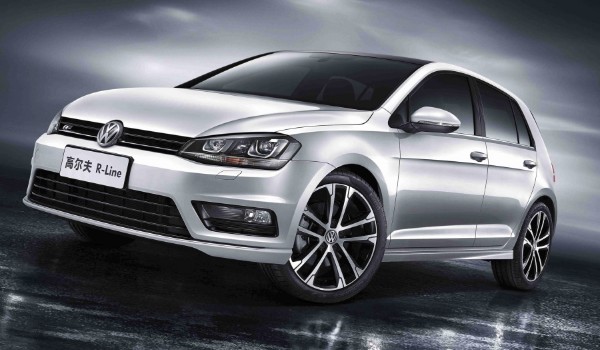 大眾高爾夫怎么樣值得買嗎 百公里油耗7.2L(采用1.4T發動機)