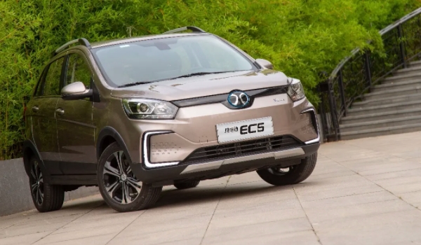 新能源車10萬左右哪個(gè)好 4款車型可供選擇（比亞迪新能源性能好）