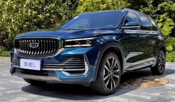 吉利星越L真實車主口碑 車身長達4.7米(搭載1.5T發動機)