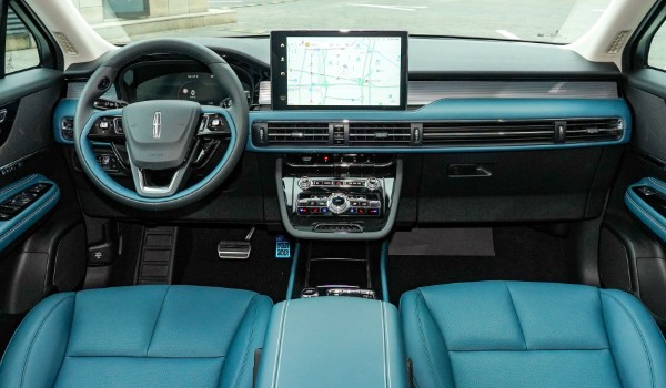 林肯冒險(xiǎn)家的真實(shí)油耗是多少 油耗實(shí)測10.1L(一公里消耗8毛錢)