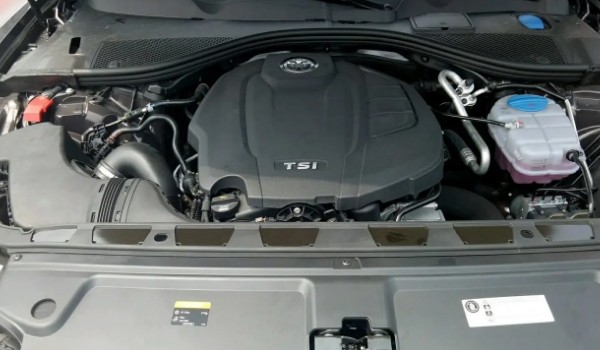 大眾輝昂是縱置發動機嗎 是縱置發動機(采用2.0T發動機)