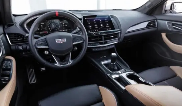 凱迪拉克ct5怎么樣,標配2.0T+10AT動力組合(配置高級豪華)